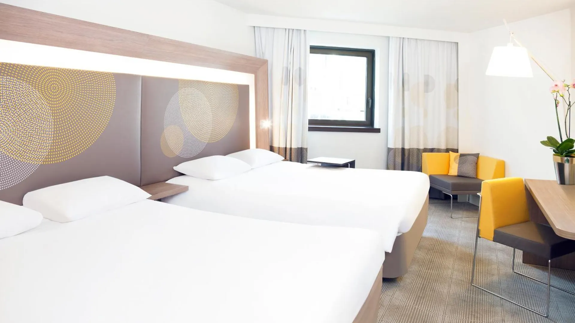 Novotel Les Halles Hotel