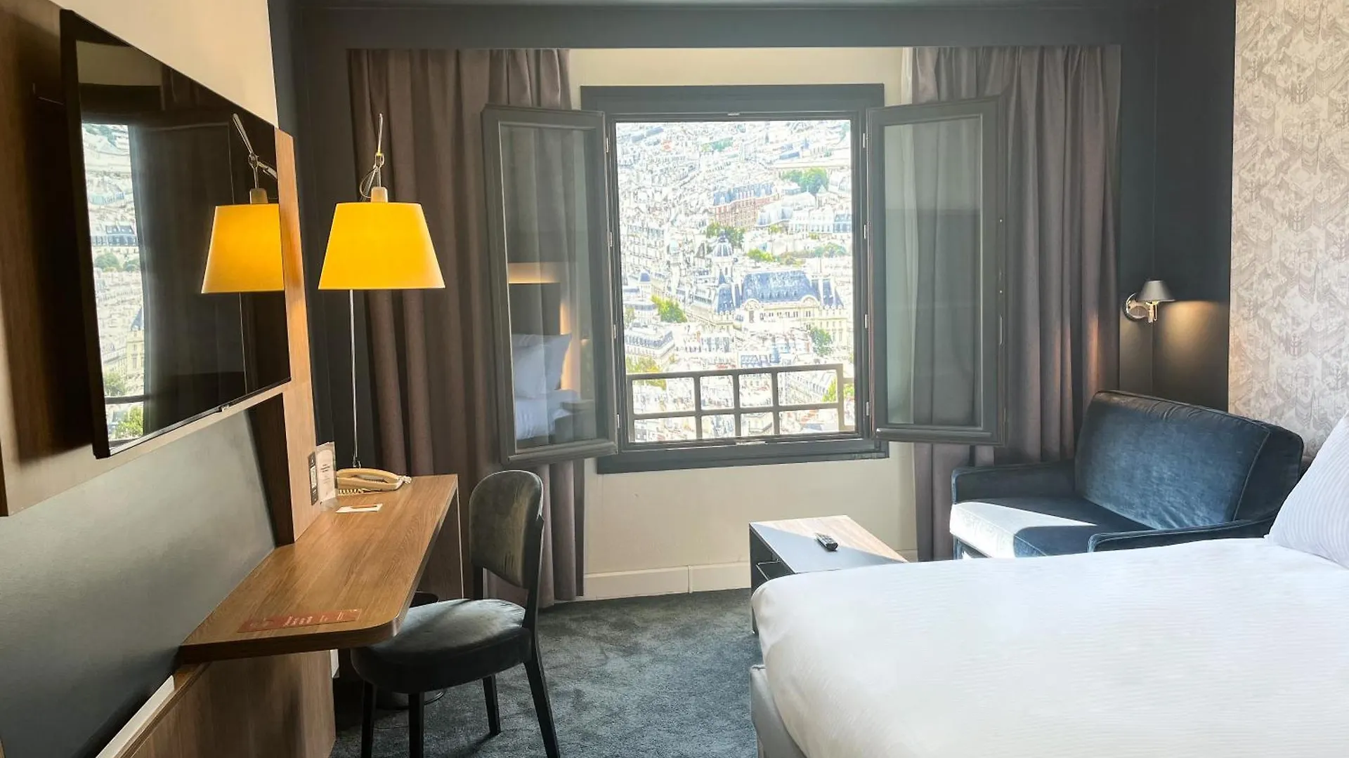 Hotel Novotel Les Halles 4*