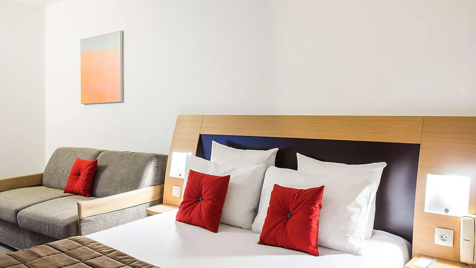 Hotel Novotel Les Halles 4*