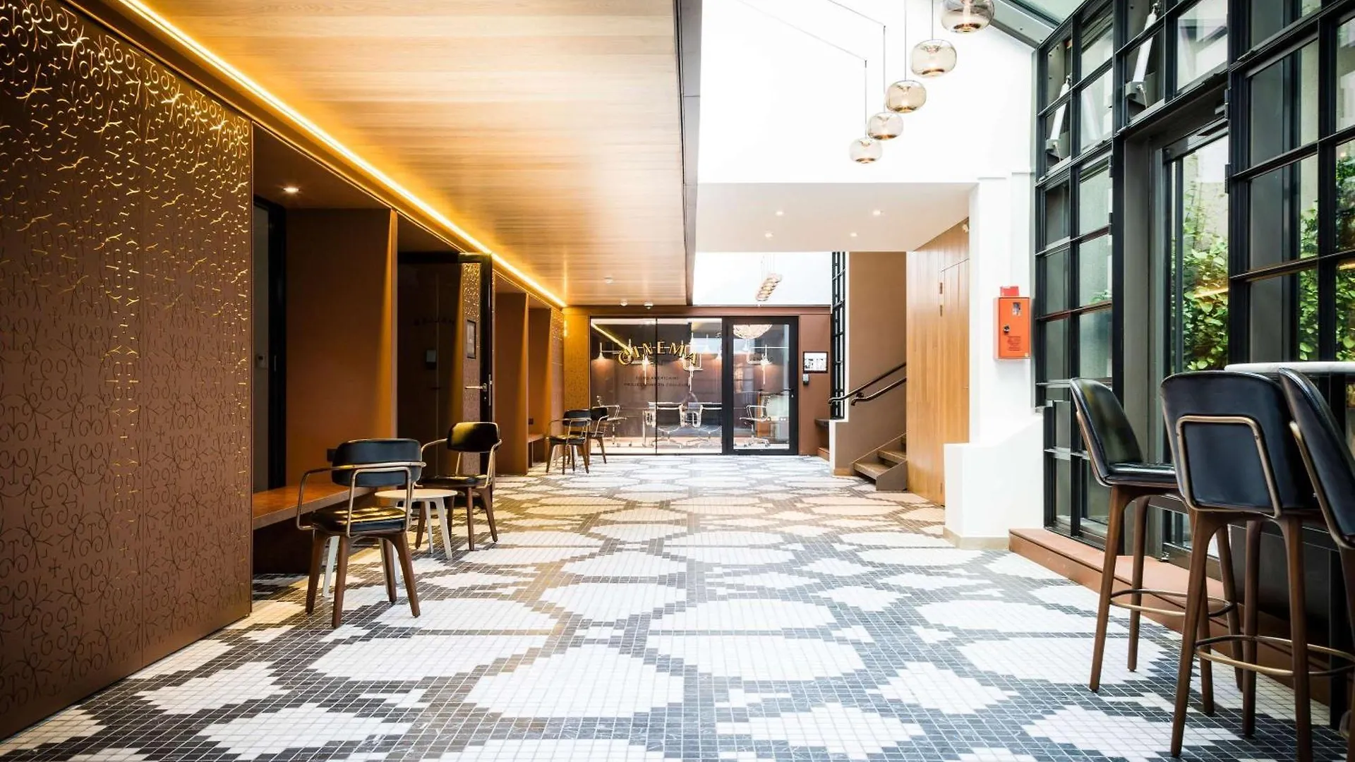 Hotel Novotel Les Halles 4*