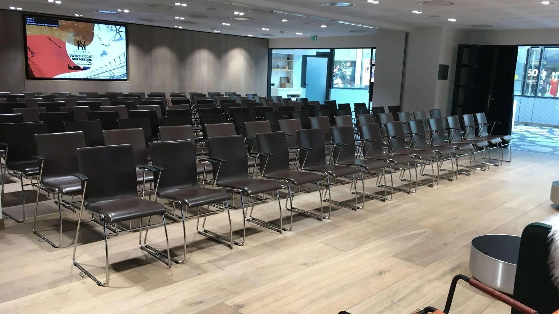 Novotel Les Halles Hotel 4*