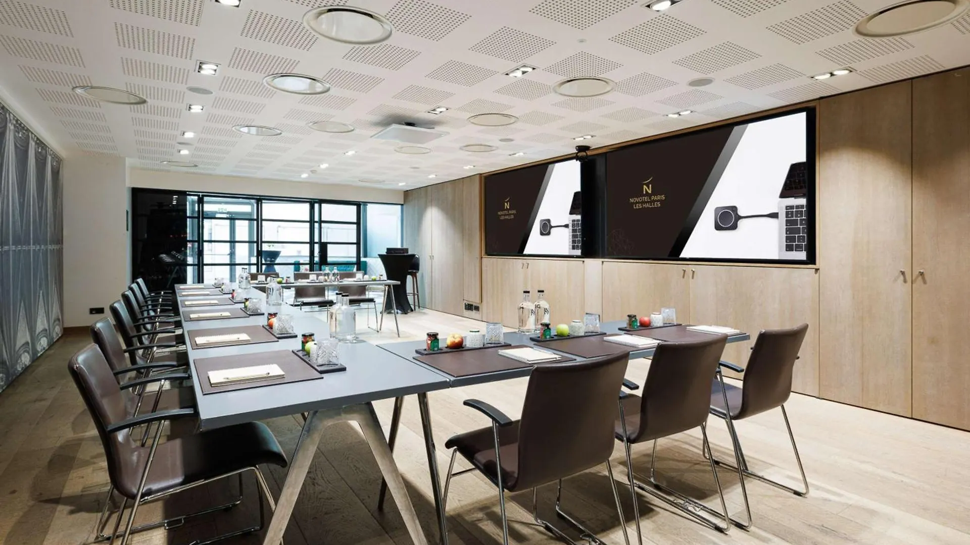 Hotel Novotel Les Halles 4*