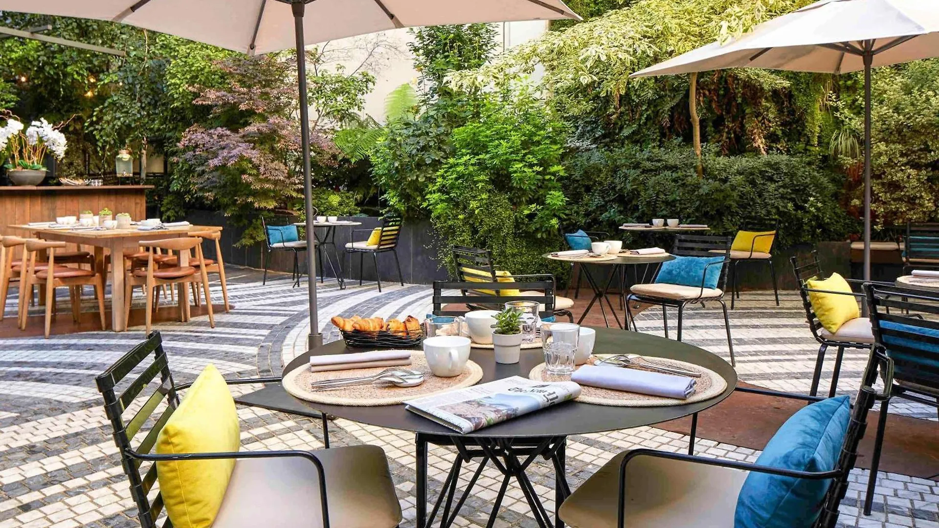 Novotel Les Halles Hotel Paris